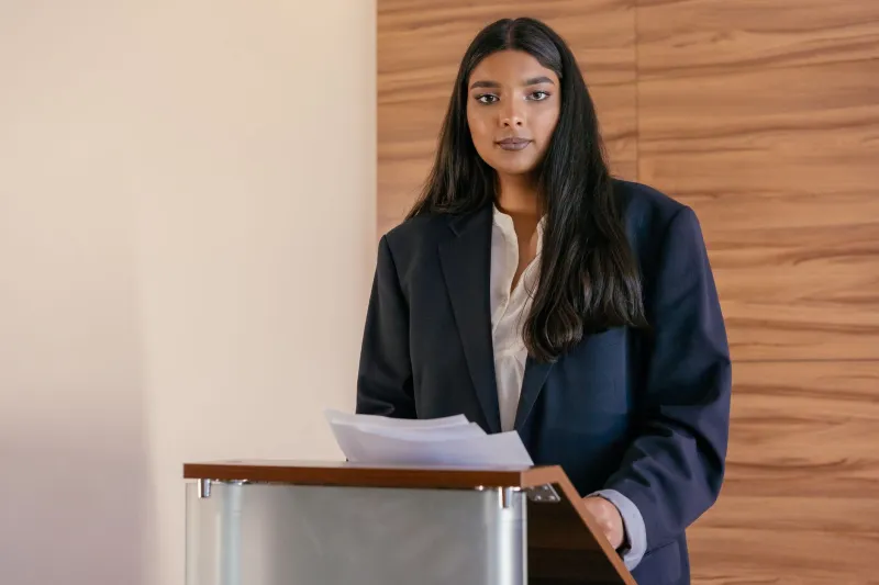 Why the Most Confident Voice in the Room Is Often the Least Reliable One